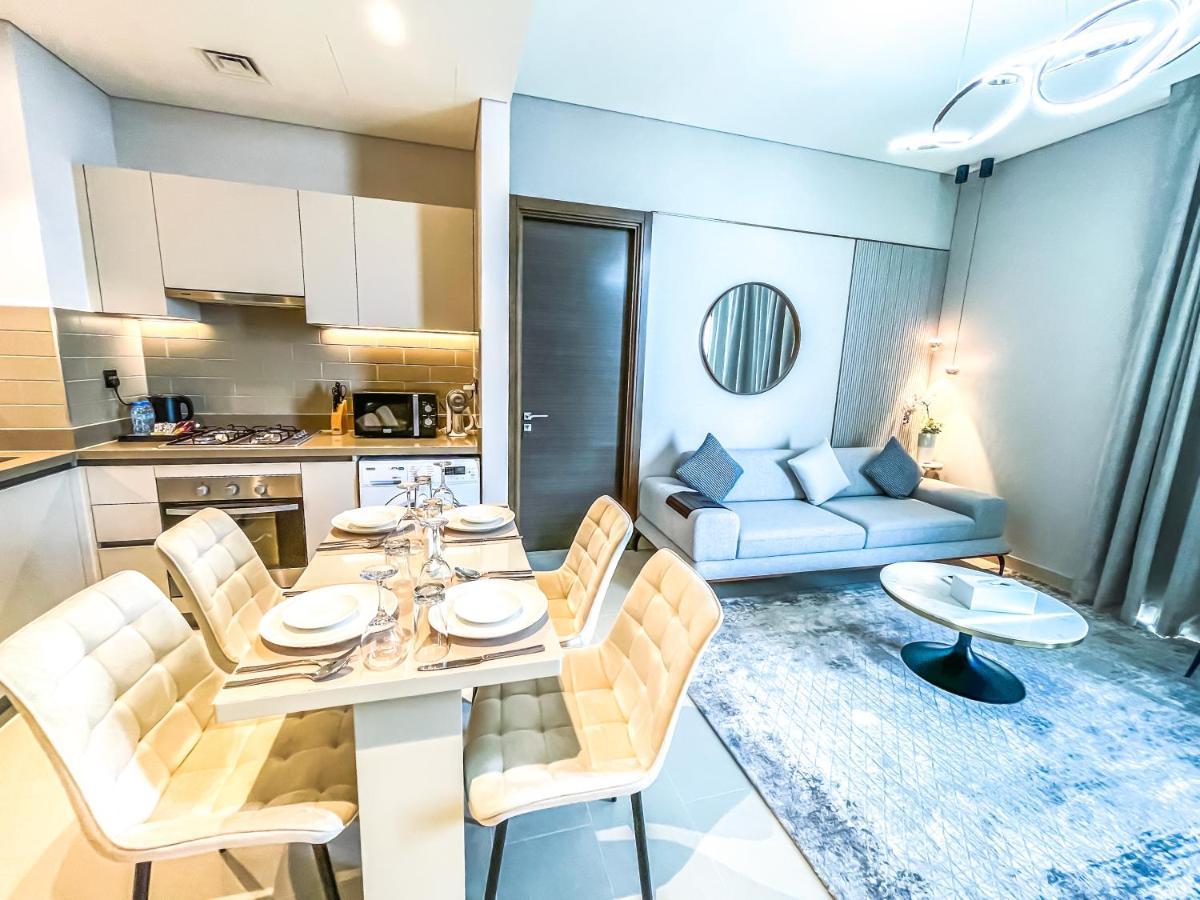 Stay By Latinem Luxury 2Br Holiday Home Cv B2513 Near Burj Khalifa Dubai Luaran gambar